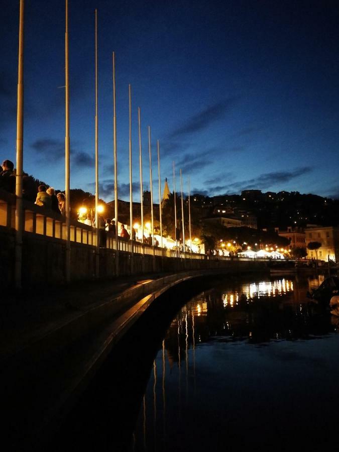 St George Villa Imperia Buitenkant foto